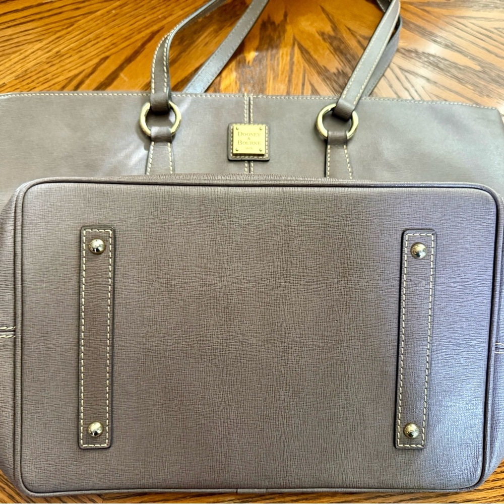 Dooney & Bourke Elegant Gray Tote - Picture 5 of 12